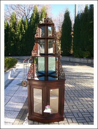 Angoliera a specchi e piani  bombata epoca metà 800  245hx83lx48p