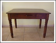 Tavolo in castagno fine 800