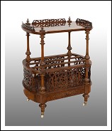 Canterbury (Portabottiglie) antico Vittoriano Inglese in radica di noce periodo XIX Secolo.