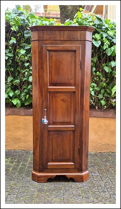 Angoliera cantonale antica lombarda in noce