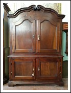 Credenza doppiocorpo antica piemontese in noce