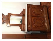 Cassettiera con specchio